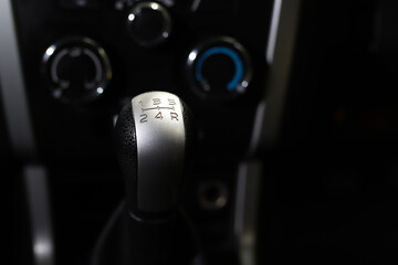 Drivers find it easier to use automatic transmissions than manual transmissions.