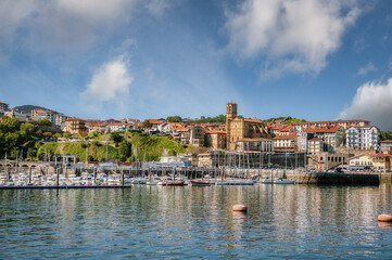 Obraz premium Guetaria is a municipality and town in the province of Guipúzcoa, in the autonomous community of the Basque Country, Spain.