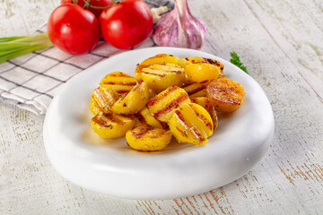 Grilled small baby young potato