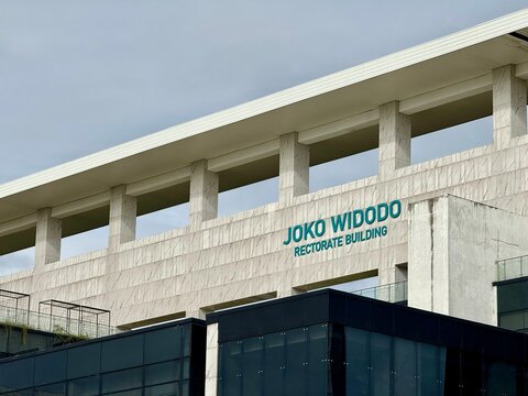 Depok, Indonesia - November 8, 2025: Rectorate building of Universitas Islam Internasional Indonesia (UIII) named after the former president of Indonesia, Joko Widodo