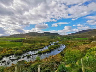 Obraz premium Irish green nature with sky