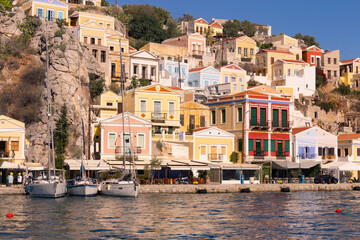 Simi Hafen, Griechenland