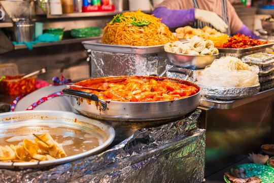 ソウル　広蔵市場　トッポギ