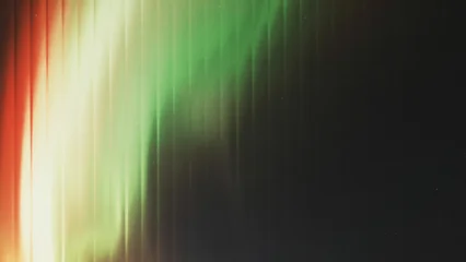 Stickers Meisjeskamer Aurora borealis inspired background with warm hues and a modern vibe, perfect for adding a touch of magic to your designs, presentations or creative projects with vibrant light effects  © Shehroz