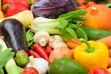 Frisches und vitaminreiches Gemüse als Symbolbild für gesunde Ernährung