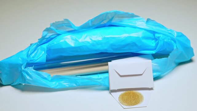 Harm reduction Smoking Kit and substance use information and education package, directing to overdose prevention and safe consumption. Contain bubble or straight pipes and brass screens.