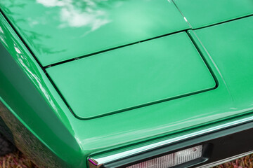 古い自動車のヘッドライト　Headlight of the old car