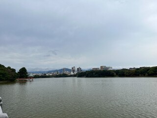 Obraz premium 大濠公園の池
