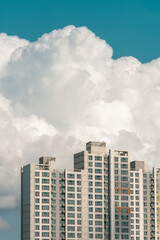Fototapeta premium modern apartment building