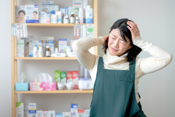 様々な薬と女性