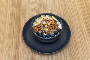 A mindful lifestyle is reflected in this minimalist bowl where every element, from the sunflower seeds to the dried cranberries, has its purpose