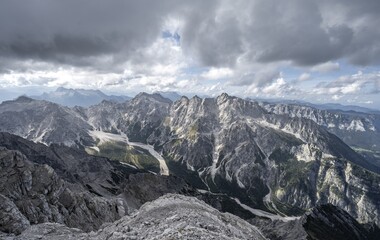 View Wimbachgries Valley And Mountain