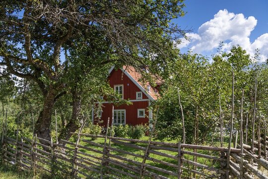 House with garden, birthplace of the Swedish natural scientist Carl von Linn&eacute;, R&aring;shult S&ouml;dreg&aring;rd, parsonage in Stenbrohult parish, near &Auml;lmhult, Kronobergs l&auml;n province, Sm&aring;land, Sweden