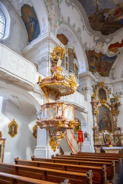 Baroque pulpit with golden decorations, interior view of the Catholic parish church, Minster of Our Lady, Lindau Island, Lake Constance, Bavaria, Germany