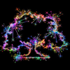 Kolorowe zimne ognie i fajerwerki układające się w kształt drzewa. © Blue Pixel