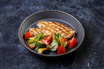 Grilled Chicken With Fresh Tomato Cucumber Salad