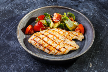 Grilled Chicken With Fresh Tomato Cucumber Salad
