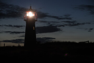 Leuchtturm List bei Nacht