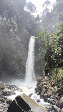 Indonesia falls in the morning
