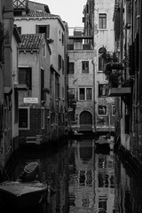 Fototapeta premium CANAL DE VENECIA B&W