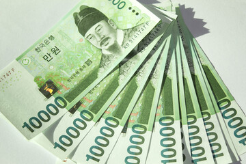 This is a Korean 10,000 won bill.