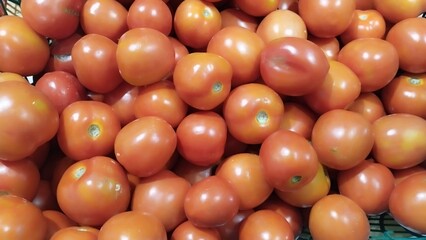 Tomato sell in the market