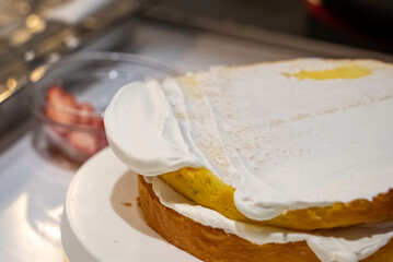 ケーキのデコレーション