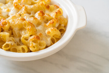 American mac and cheese, macaroni pasta in cheesy sauce