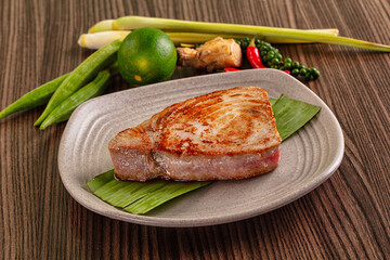 Gourmet fresh roasted tuna steak