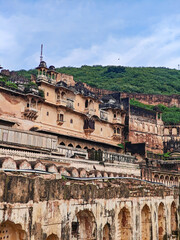Bundi Fort (Taragarh Fort) in Rajasthan, India is a 14th-century hilltop fortress with palaces, frescoes, and sweeping views, reflecting Rajput architecture and heritage.