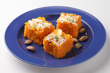 Moti Pak or Motichur barfi/motichoor burfi is a popular indian sweet 