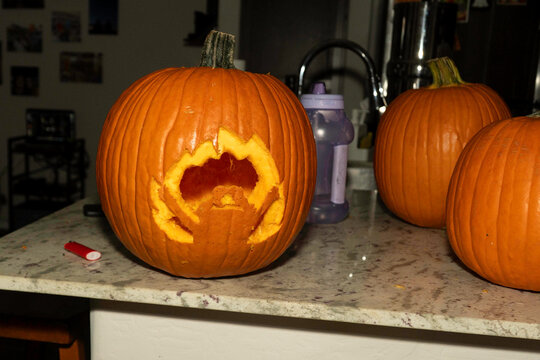 detailed halloween decorative pumpkin, closeup of illuminated halloween pumpkin with rustic charm - Powered by Adobe