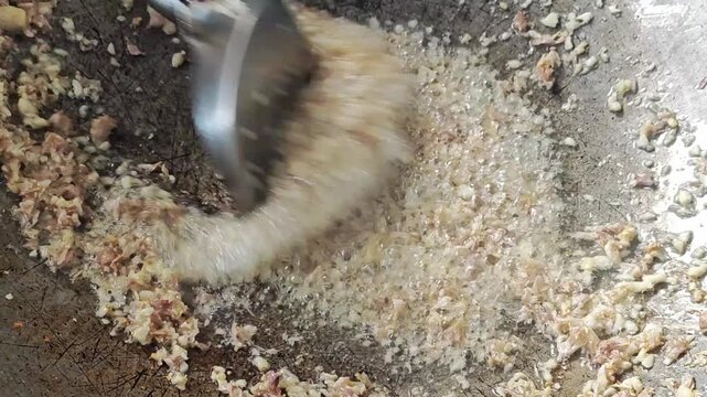 Fried garlic