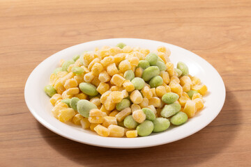 ［冷凍食品］枝豆コーン
