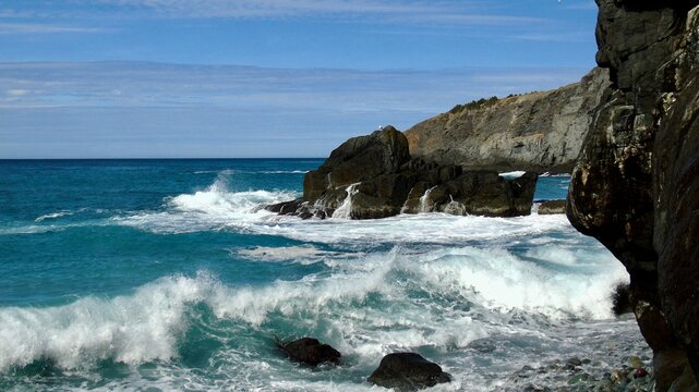 The elements, the ocean, the splashes – nature is magnificent.           