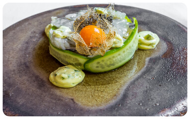 Tartare de crevettes tropicales et physalis 
