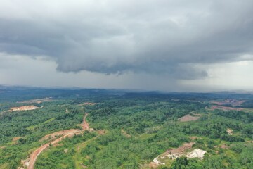 Obraz premium clouds over the mountains