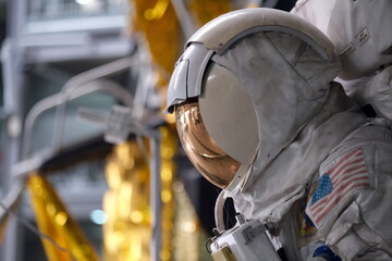 Astronaut im Raumanzug