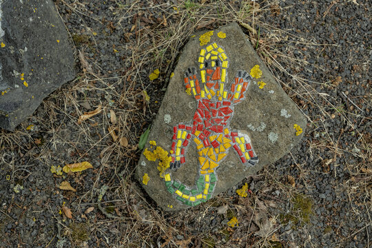 kunst mosaik stein echse