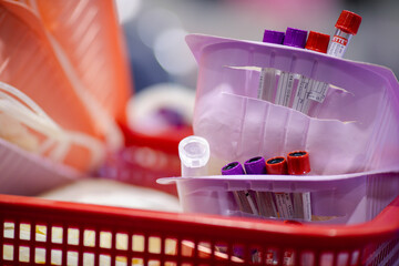 Blood collection tubes for collecting all blood groups using tube holders in clinical laboratories.
