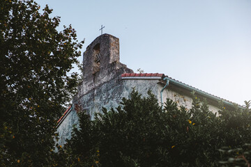 Morning at the old chapel (Chapelle de Brouls - Pointis-Inard - France)
