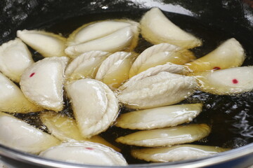 cooking cireng on a pan