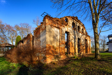 Ruiny starego dworu w Hieronimowie, Podlasie, Polska