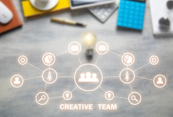  Creative Team. Exchanging bright ideas