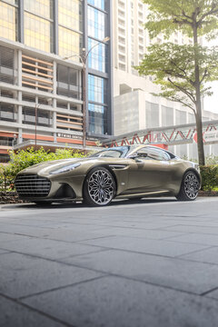 Aston Martin DBS Superleggera