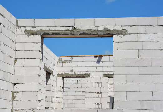 Construction Wall with Windows, Door Openings and Metal Lintels