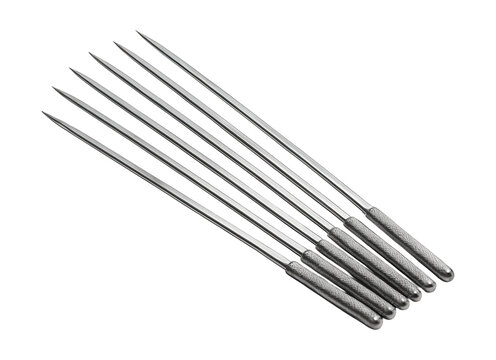 Slim skewers ideal for kebabs, perfect for cozy apartment cooking.