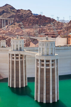 Intake tower and pedestrian bridge at Hoover Dam and Lake Mead. 