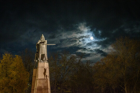 Monument to Grand Duke Gediminas in the Old Town in Vilnius,  at night. 