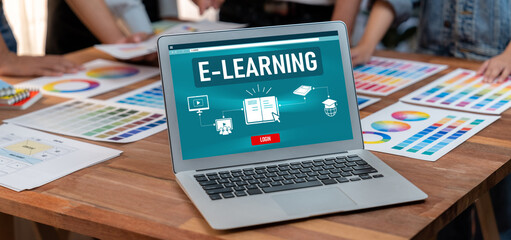 E-learning website with brisk sofware for student to study online on the internet network